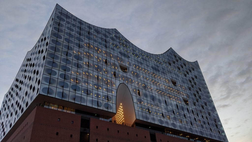 dermedientyp testet das Pixel 3a: Foto von der Elbphilharmonie.